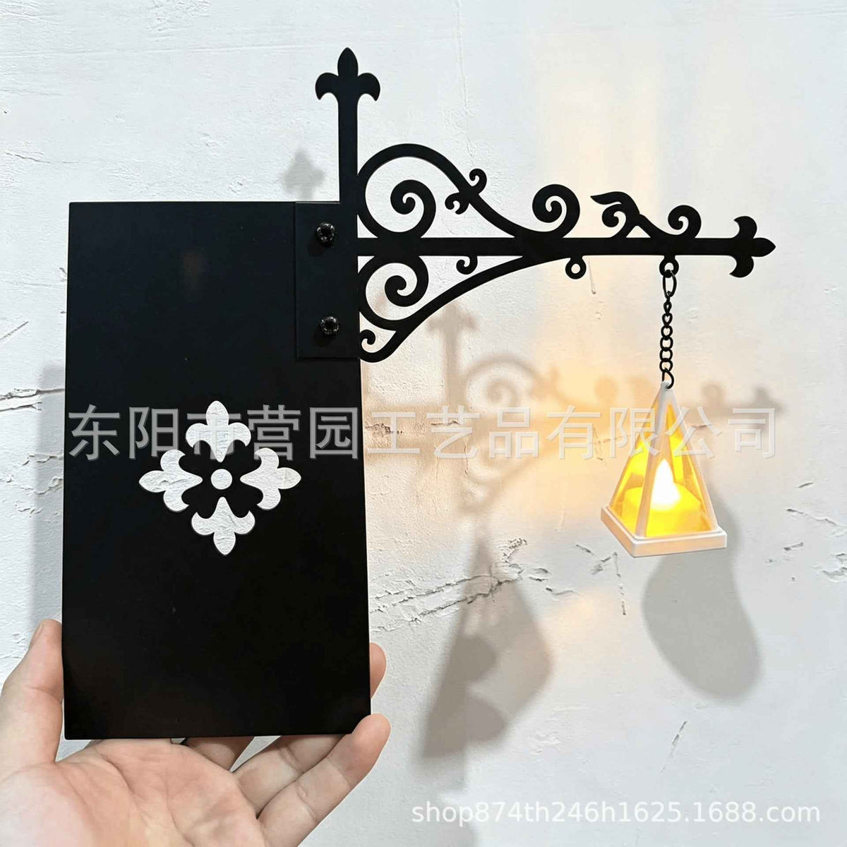 Iron Lantern Bookshelf Light — Vintage Library-Style Wall & Shelf Lamp for Home Decor