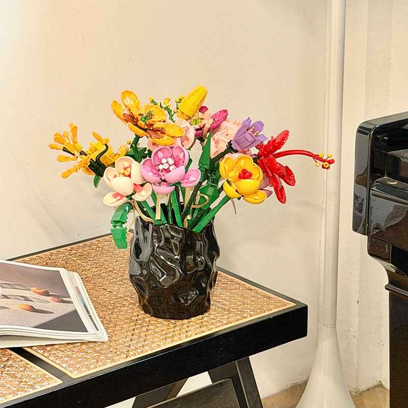 Building Block Ceramic Flower Vase — Modern Decorative Vase for Home Decor & Gifting
