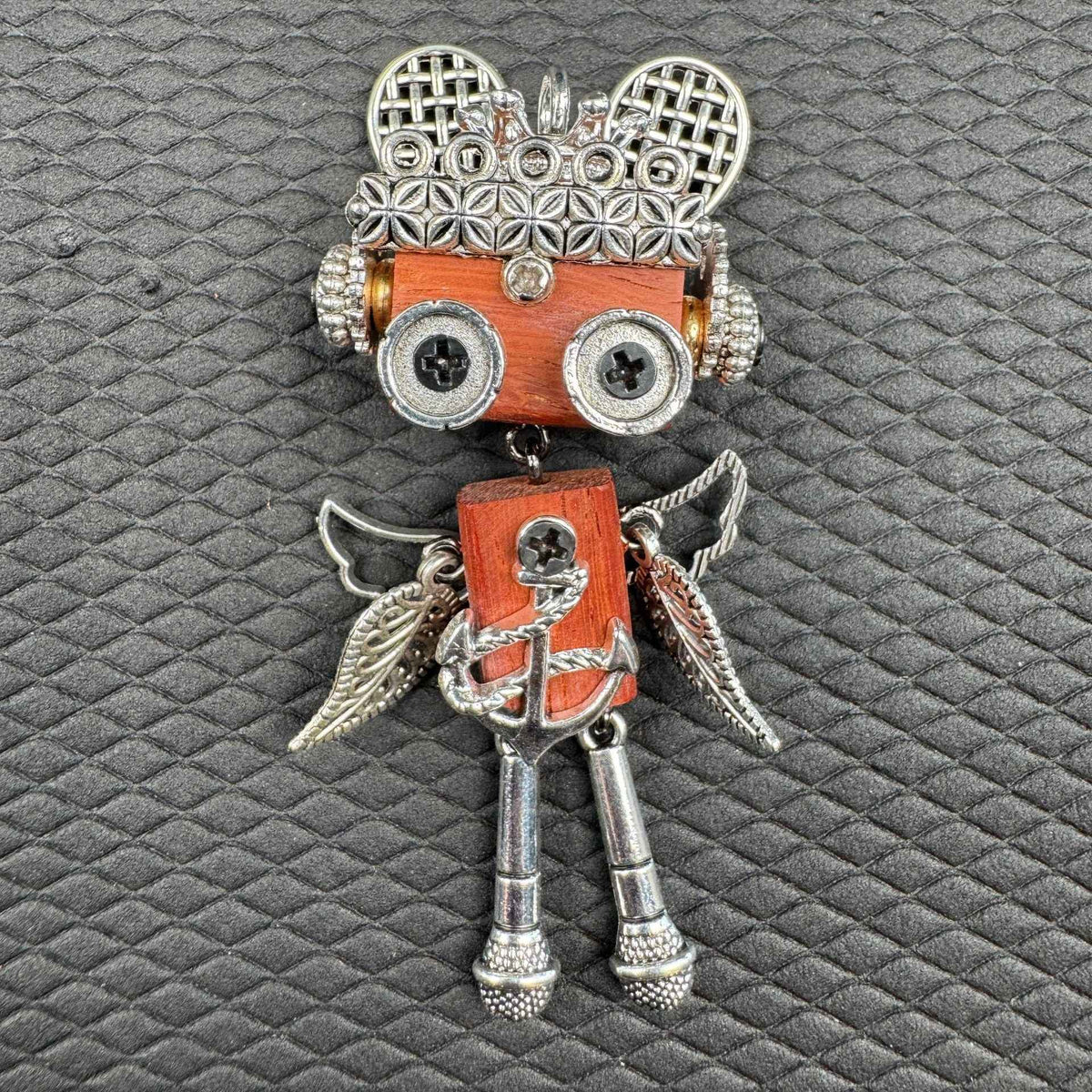 Punk Robot Alloy Pendant — Unisex Necklace & Keychain Charm