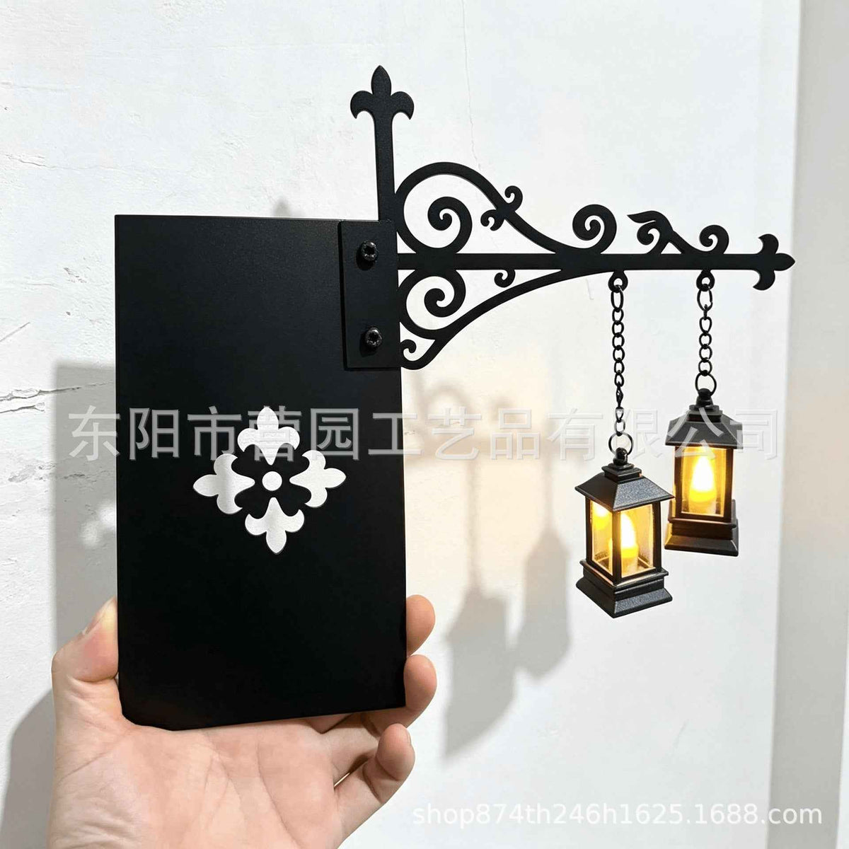 Iron Lantern Bookshelf Light — Vintage Library-Style Wall & Shelf Lamp for Home Decor